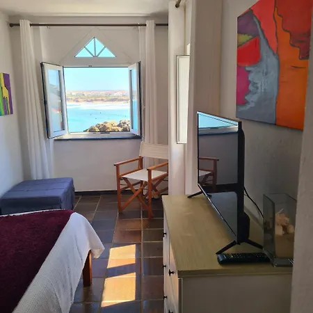 Casa Mares 3 Bed & Breakfast